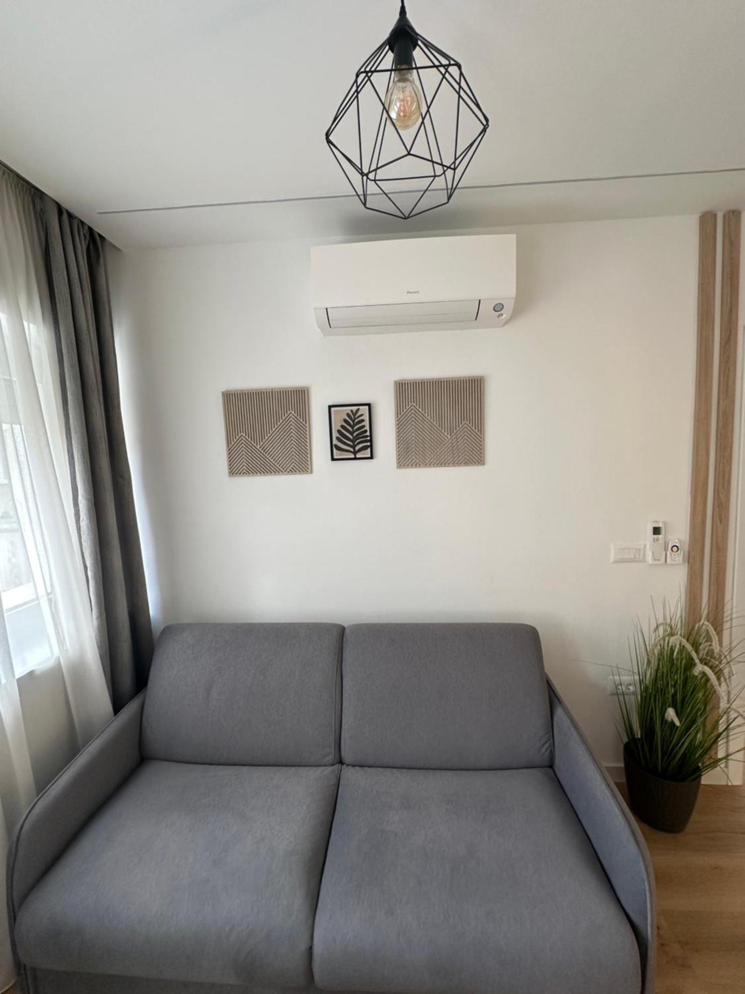 Apartment Deluxe Festival Centar With Free Parking